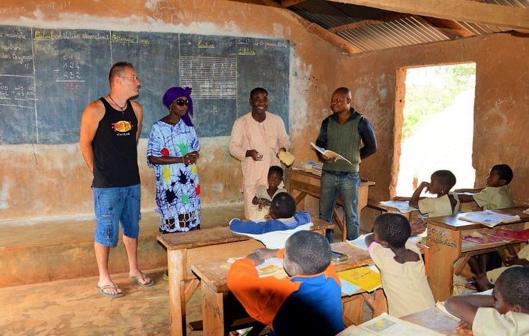 danyi-hi-heatro-il-progetto-di-sostegno-scolastico-in-un-villaggio-africano
